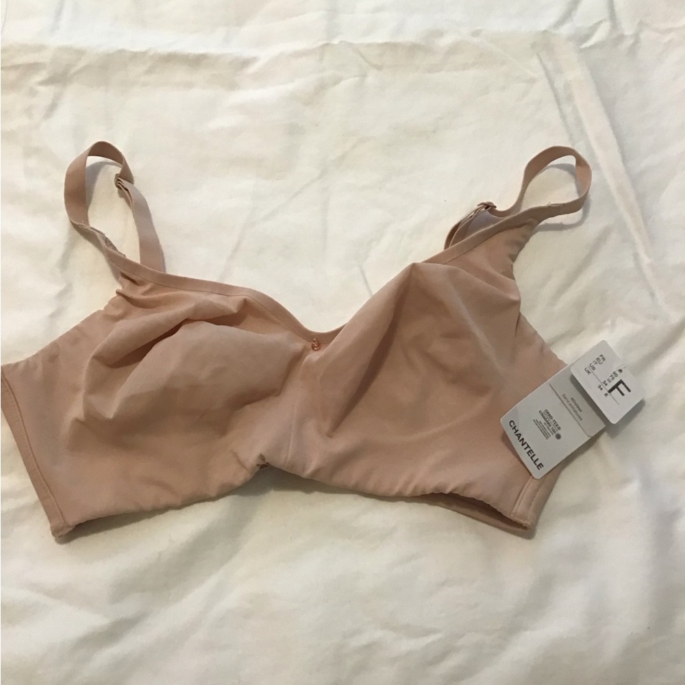Chantelle Tan Seamless Bralette Intimates 34F NWT